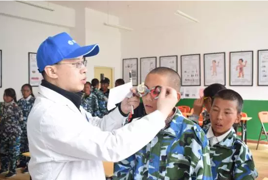 第四季"明眸格?；?quot;拾夢(mèng)啟航 送光明更送陽(yáng)光生活