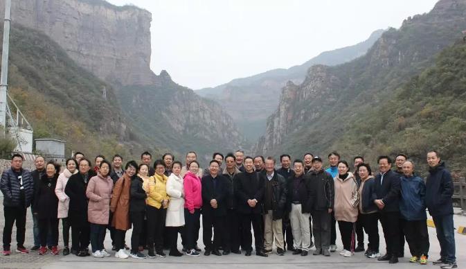 鄭州普瑞眼科醫(yī)院2019年豫北地區(qū)學(xué)術(shù)交流會(huì)圓滿(mǎn)落幕！
